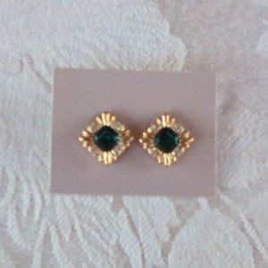 NWT- Gold and Emerald Avon Stud Earrings